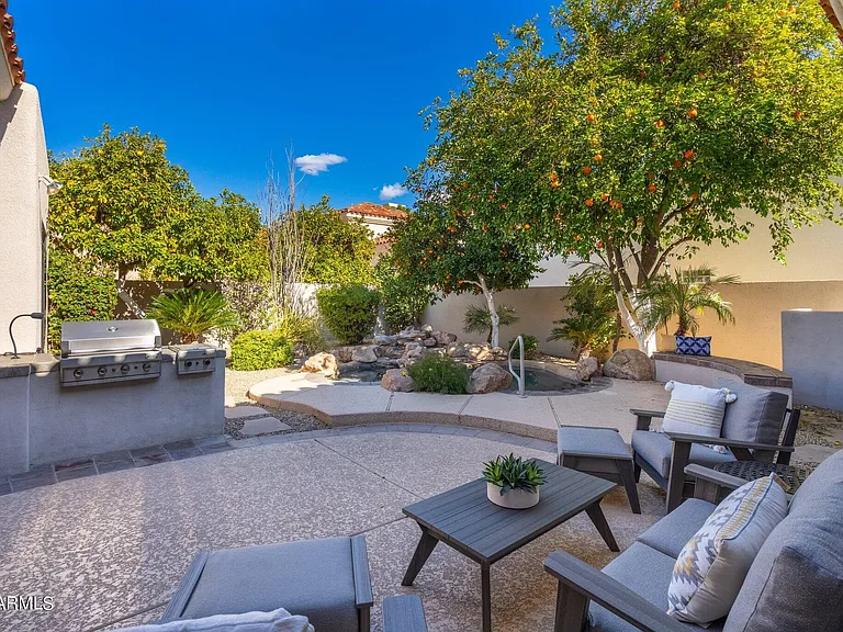 7466 E Cochise Rd — Photo 17