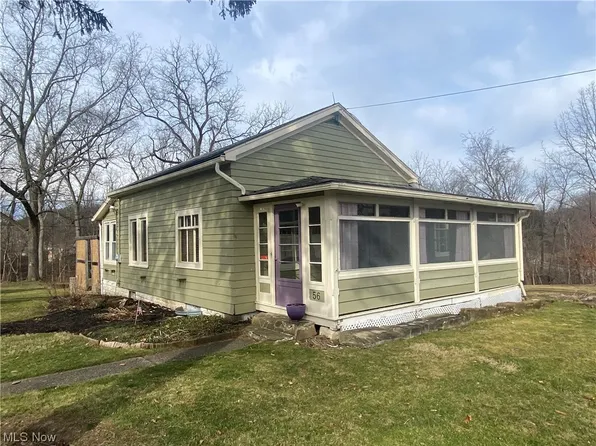 56 N Hametown Rd, Akron, OH 44333