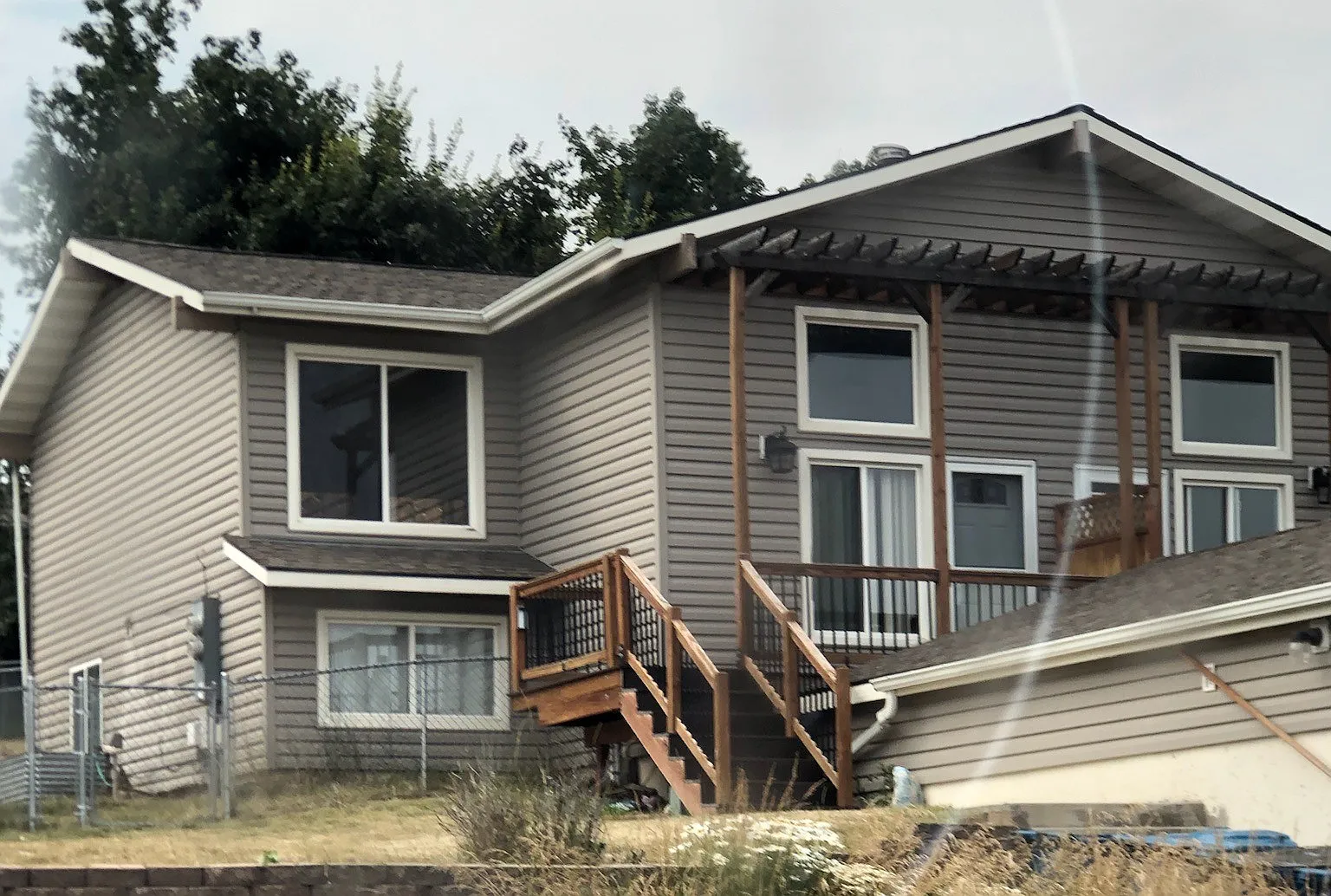 3 bed, 2668 sqft, $2,250 — Photo 1