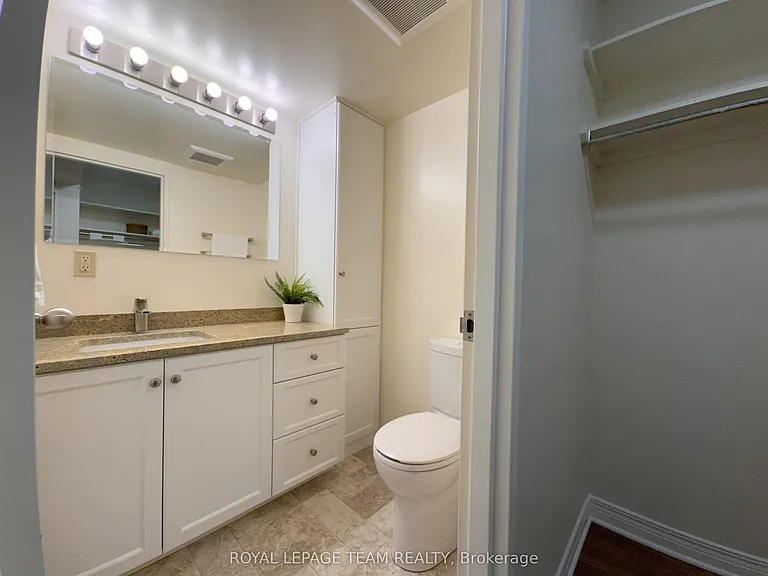 470 Laurier Ave W #1908 — Photo 18