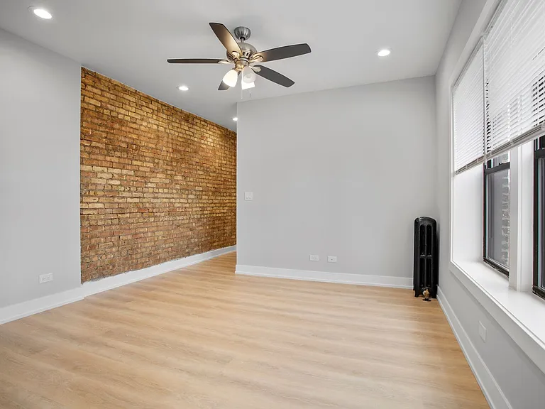 The Juneway Terrace — Photo 46
