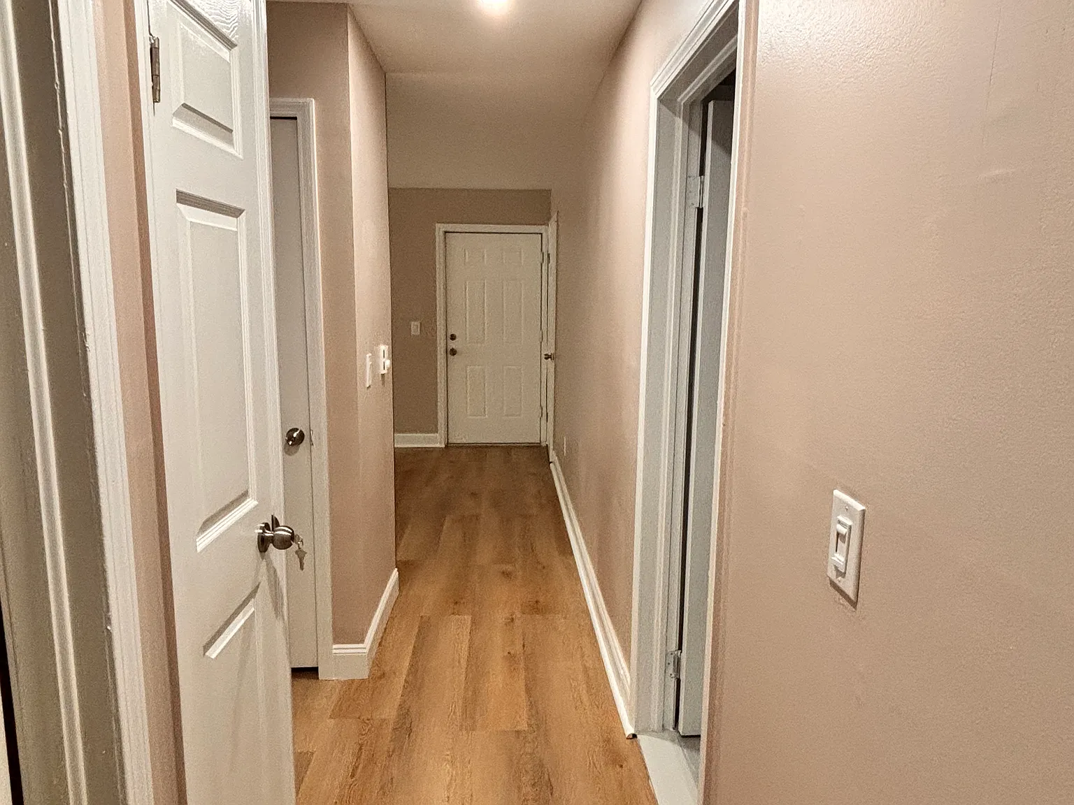 2 bed, 988 sqft, $2,500 — Photo 4