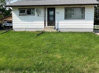 408 6th Ave NW, Ituna, SK S0A1N0
