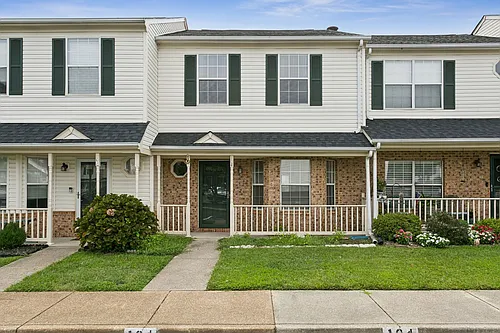 104 Monument Ct Photo 1