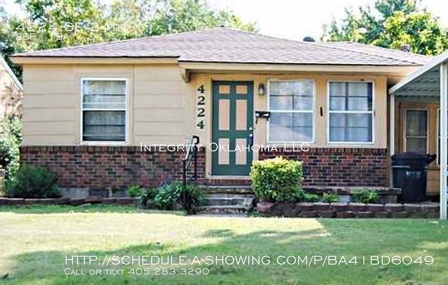 1st image of 4224 SE 24th St