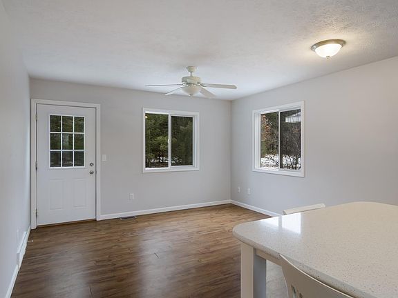 3rd image of 1362 Black Bark Ln