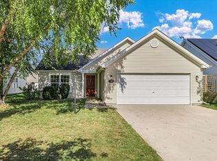 704 Doisy Ln, Champaign, IL 61822