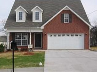 411 Glenmore Ct, La Vergne, TN 37086