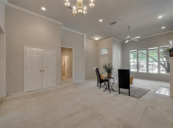 5th image of 18427 Tettenhall Dr