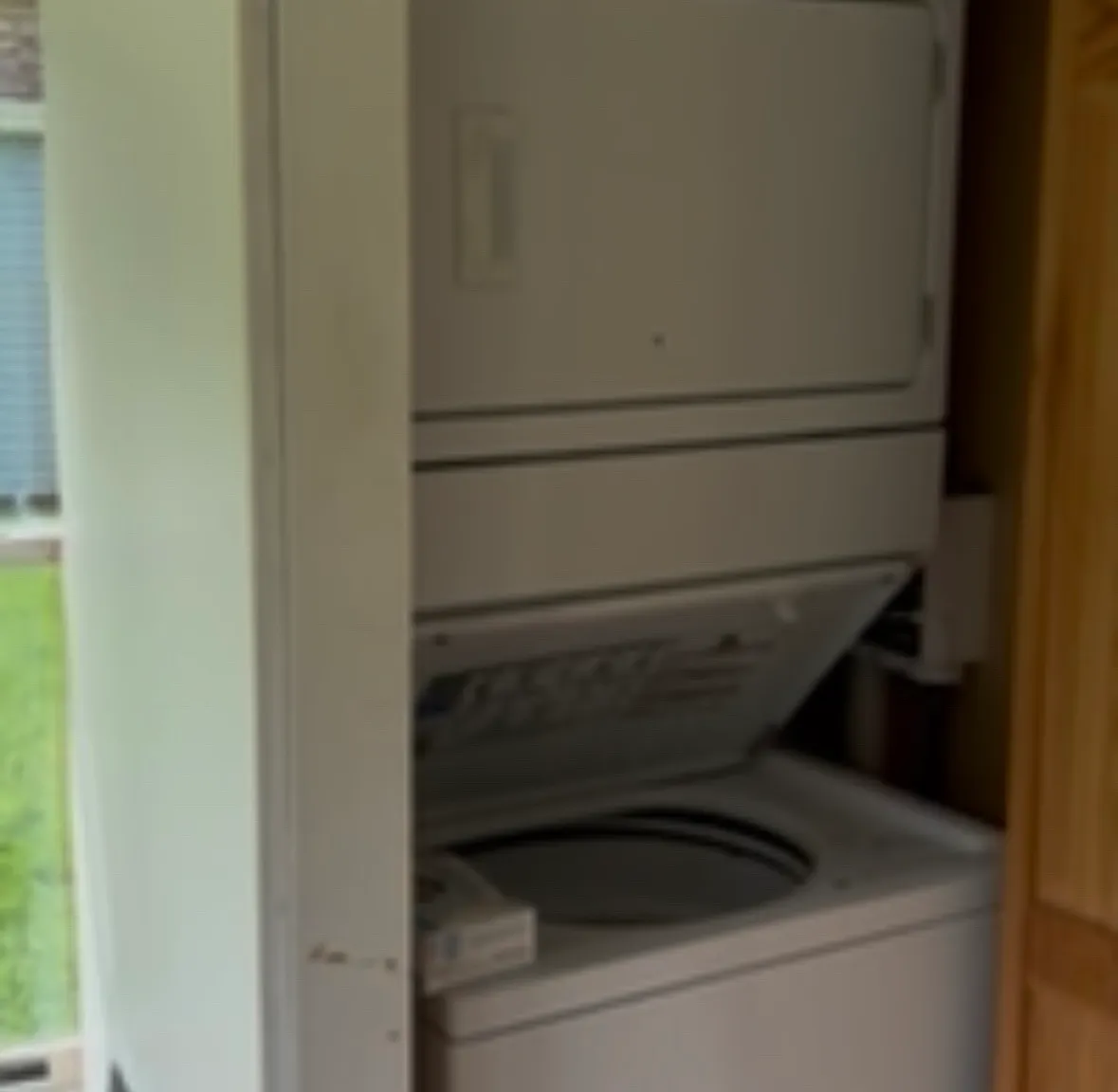 2 bed, 800 sqft, $1,800 — Photo 4
