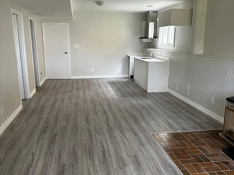73 Park St N #BASEMENT — Photo 13
