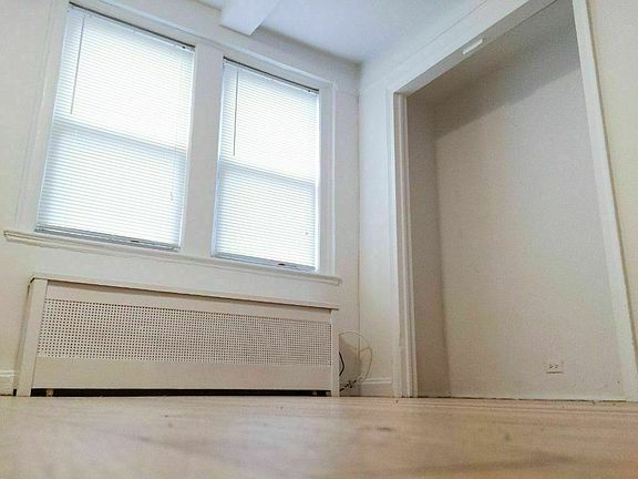 2nd image of 314 E 41st St #1407A