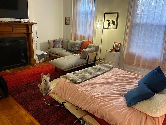 Rented by Clocktower Properties | media 11