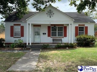 115 Hartzell Ave, Cheraw, SC 29520