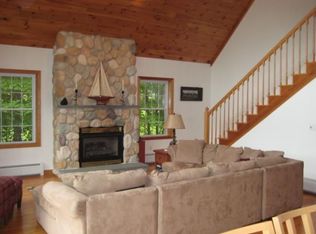 9 Homestead Ln, Moultonboro, NH 03254
