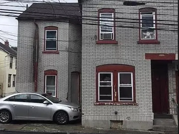 218 N Fountain St, Allentown, PA 18102
