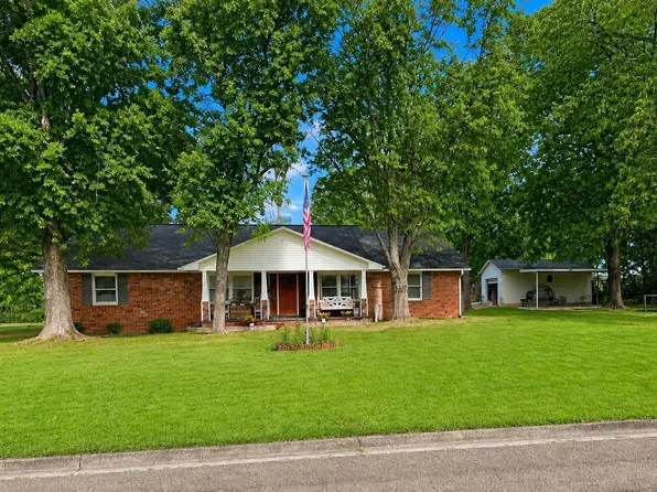 418 Denver Dr, Union City, TN 38261