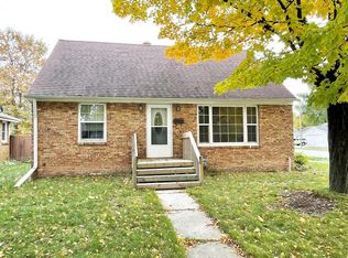 1621 11th Ave #1, Green Bay, WI 54304