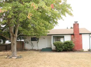 2282 Devos St, Eugene, OR 97402