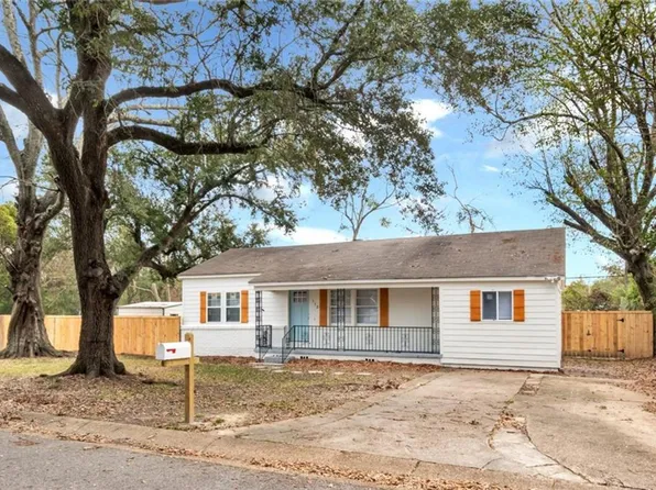 112 Shell Road Pl, Mobile, AL 36607