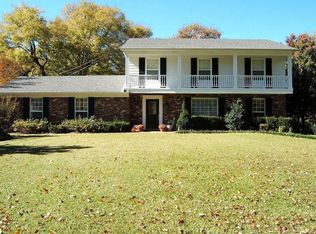 1917 Allyson Dr, Tupelo, MS 38804