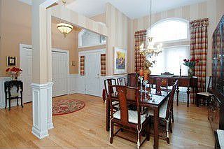 Foyer/Dining Room