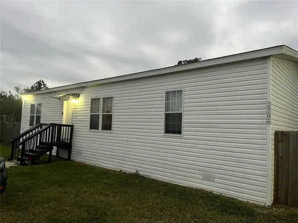 2706 10th St, Orlando, FL 32820