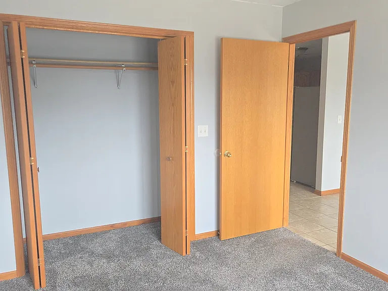1000 Bratton Ave #7 — Photo 8