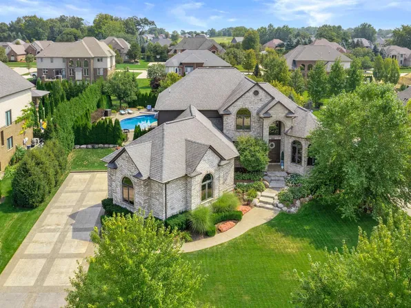 62826 Morningside Dr, Washington, MI 48094