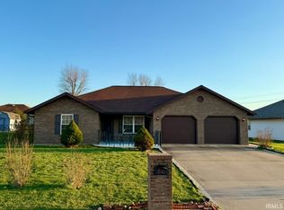 841 Overbrook Dr, Jasper, IN 47546