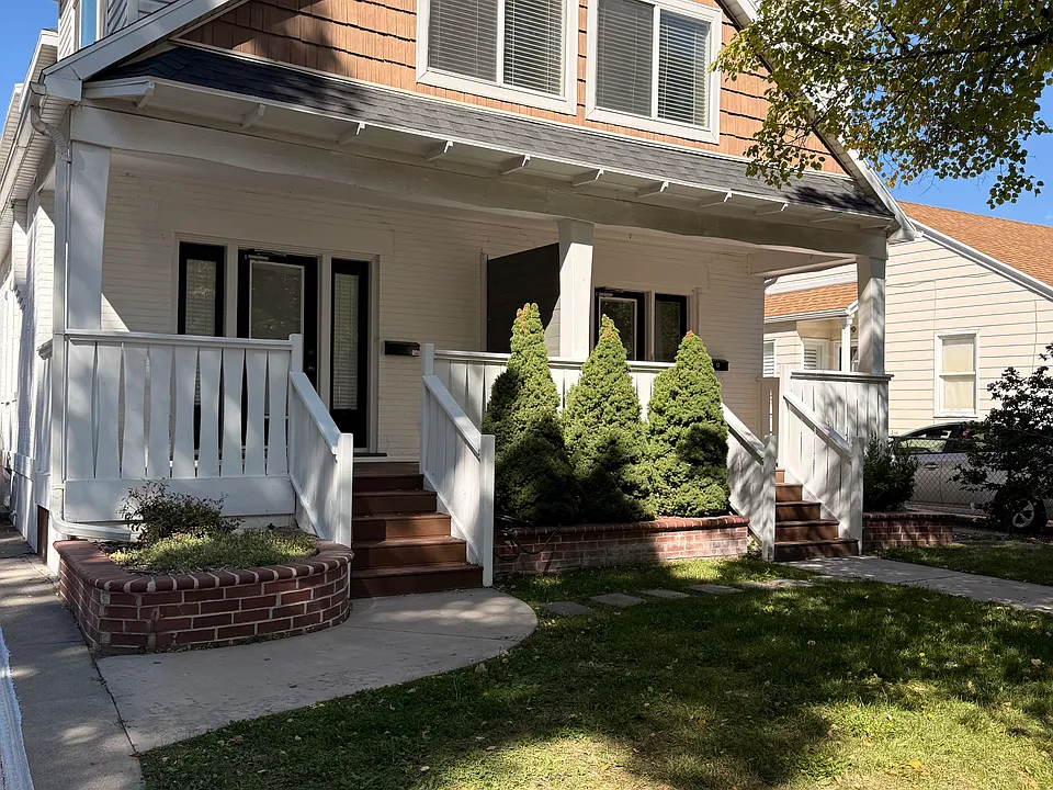 1326 S Green St E #1328