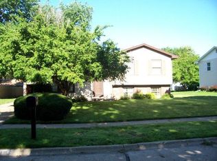 4406 64th St, Urbandale, IA 50322
