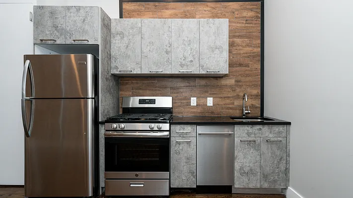 Rented by Nooklyn NYC LLC | media 11