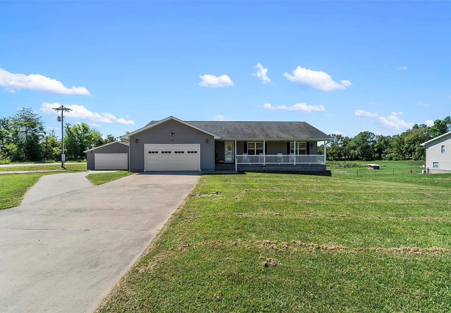215 Moonlight Ln, Millersville, MO 63766 Zillow
