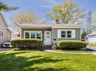 110 N 2nd Ave, Villa Park, IL 60181