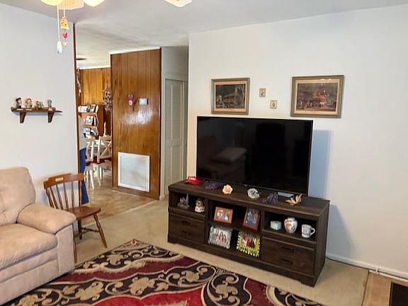 5th image of 307 James Loop