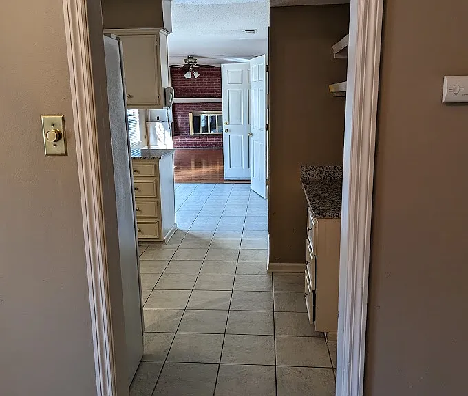 8 Lisa Ct — Photo 17