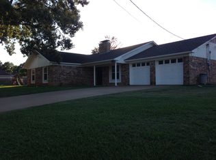 304 Park Ln, Jacksonville, TX 75766