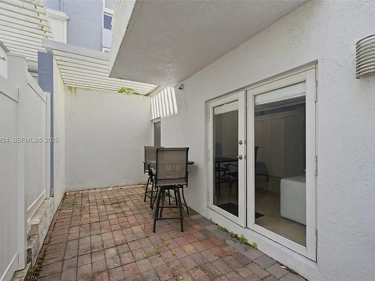832 N Victoria Park Rd #832 — Photo 21