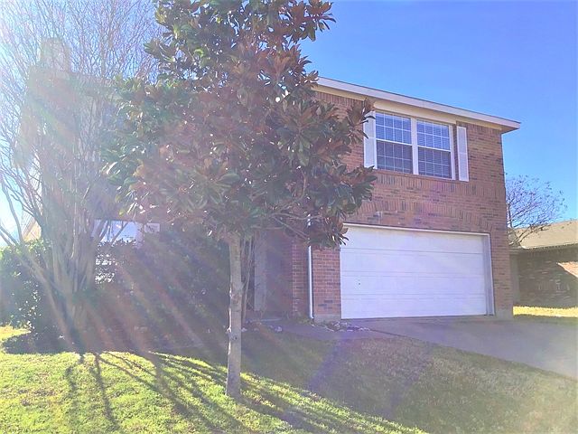 1st image of 1121 Cumberland Dr