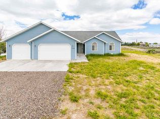 120 Glen Brier Dr, Spring Creek, NV 89815