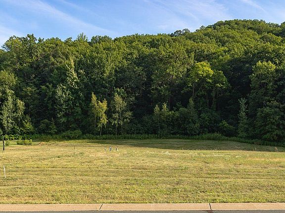 5th image of 2725 Oakhurst Dr