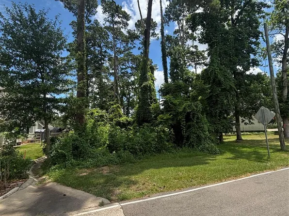 8 Cole Brook Ln Lot 8, Conroe, TX 77304