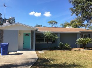 11704 Williams Rd, Thonotosassa, FL 33592