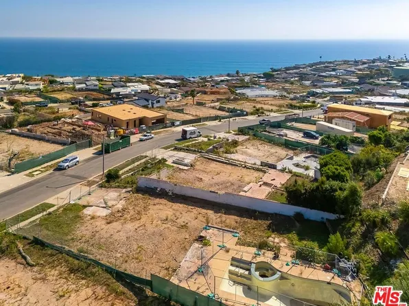 3619 Seahorn Dr, Malibu, CA 90265