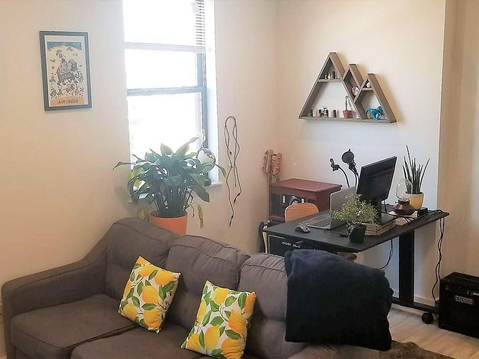 1st image of 1169 N Hope St #2C