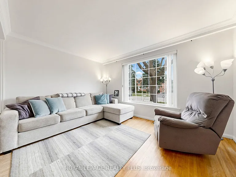 2359 Brookhurst Rd — Photo 5
