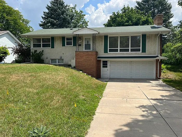 3121 Roosevelt St NE — Photo 1