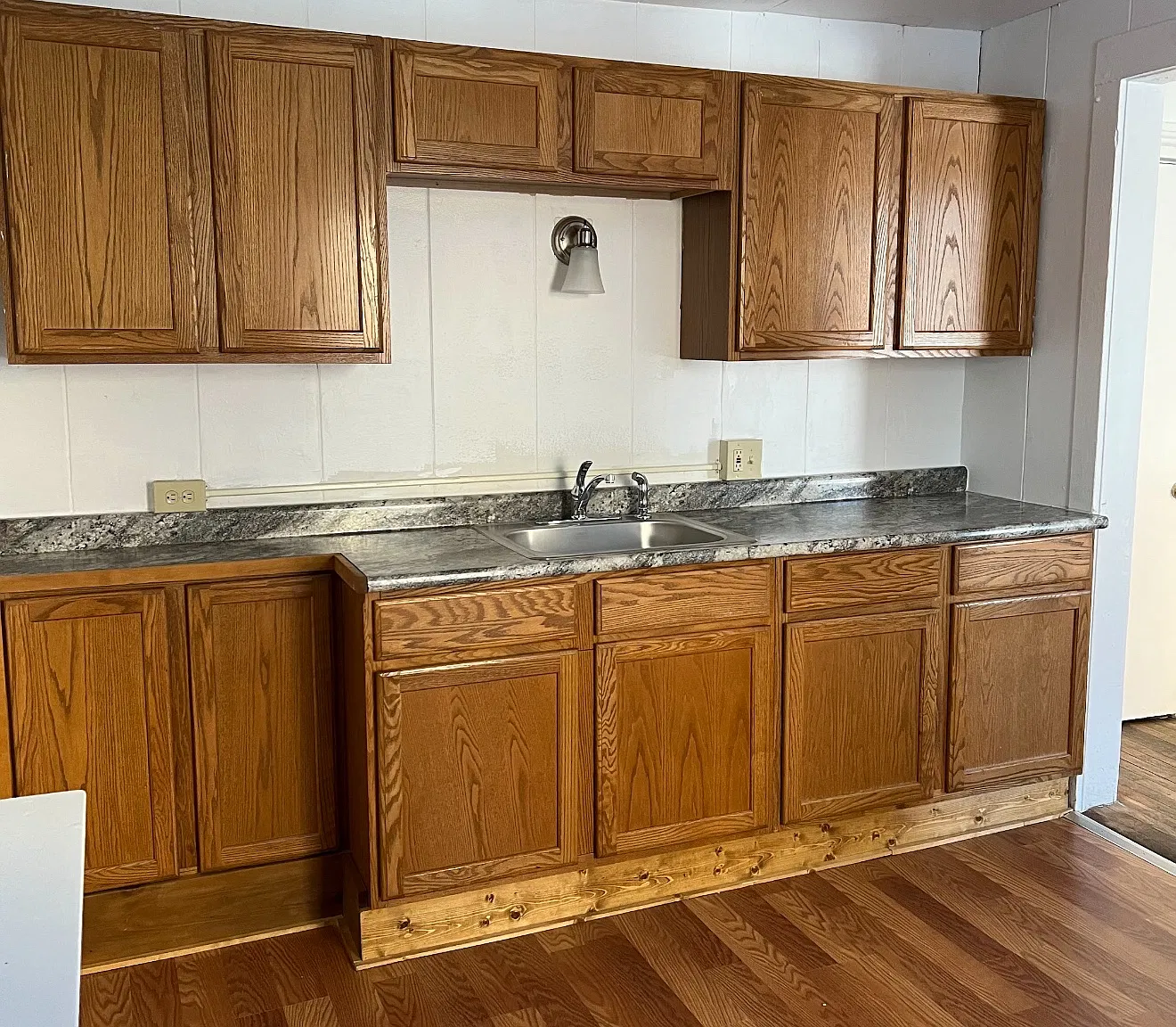 702 Pearl St — Photo 2