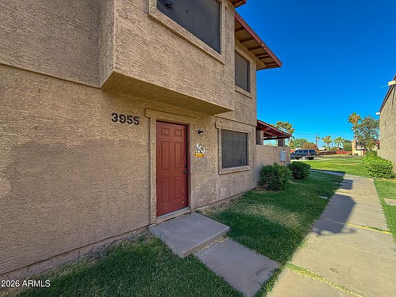 3rd image of 3955 W WONDERVIEW Road